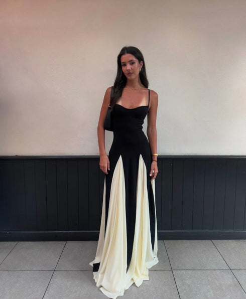 Spaghetti Straps Color Contrast Flowy Dresses